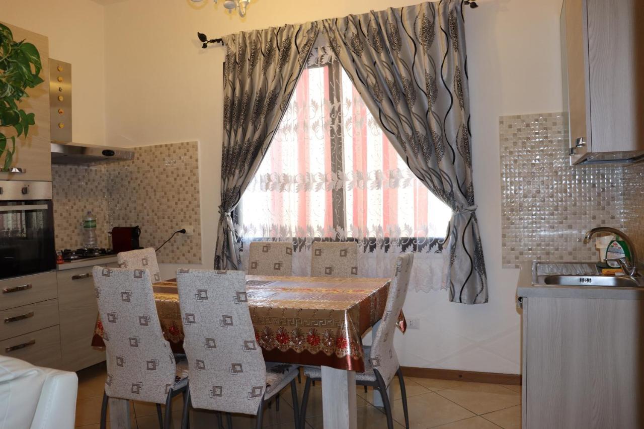 Apartamento Casa Andreea Vicino Al Centro Di Olbia Iun R5904 Exterior foto